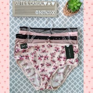 NWT Laura Ashley 5 Pack Underwear